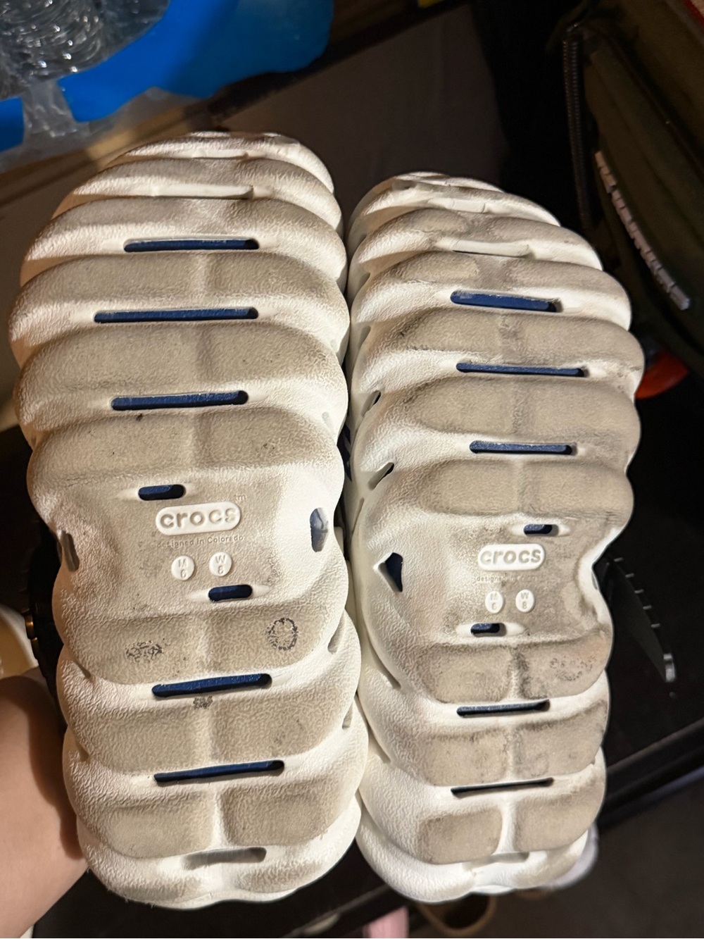 Marvel Captain America Sam Wilson Crocs - Picture 5 of 6